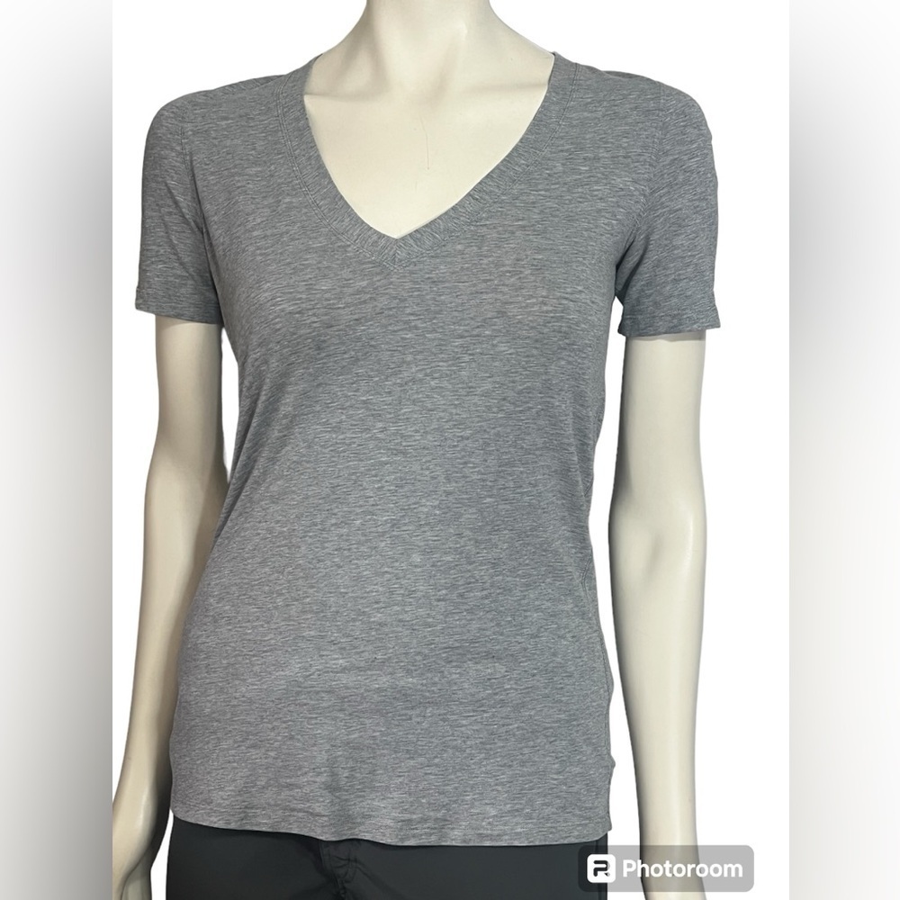 Lululemon Vneck Gray T-shirt